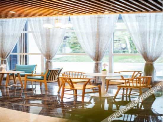 Huameishi Hotel (Dujiangyan High-speed Railway Station Sunac Cultural Tourism City Branch)