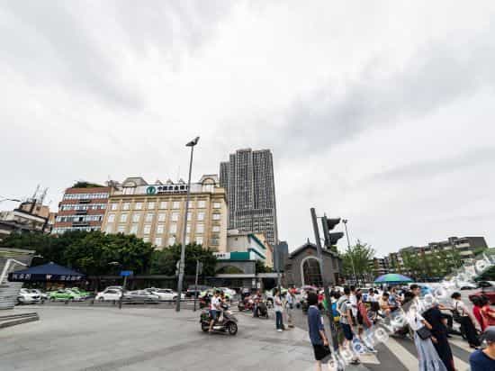 Kuan Ju Hotel（cheng du kuan zhai xiang zi tian fu guang chang dian）