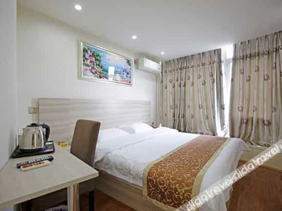 Chengdu Haoyi Hotel
