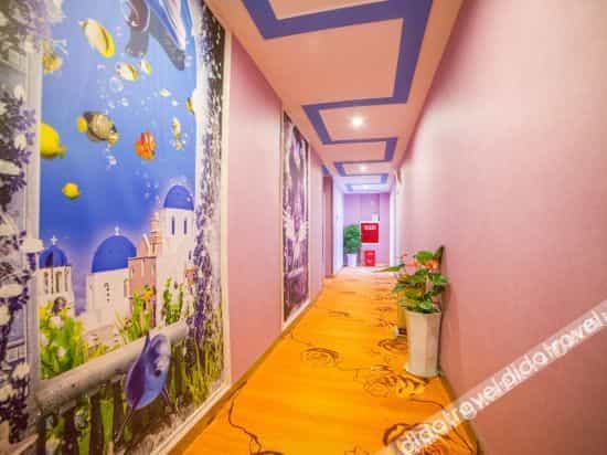 Romantic Hotel (Chengdu Bailun Plaza)