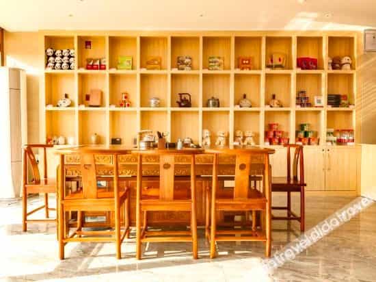 Lizhijin Hotel (Chengdu Shuangliu International Airport Hangdu Street Metro Station)
