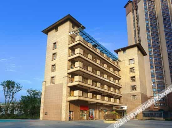 Shanshui Cloud  Hotel