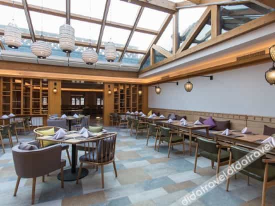 Shisanmei Ladies Hot Spring Hotel