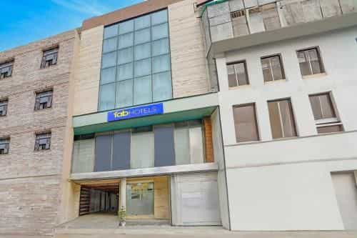 FabHotel Galaxy
