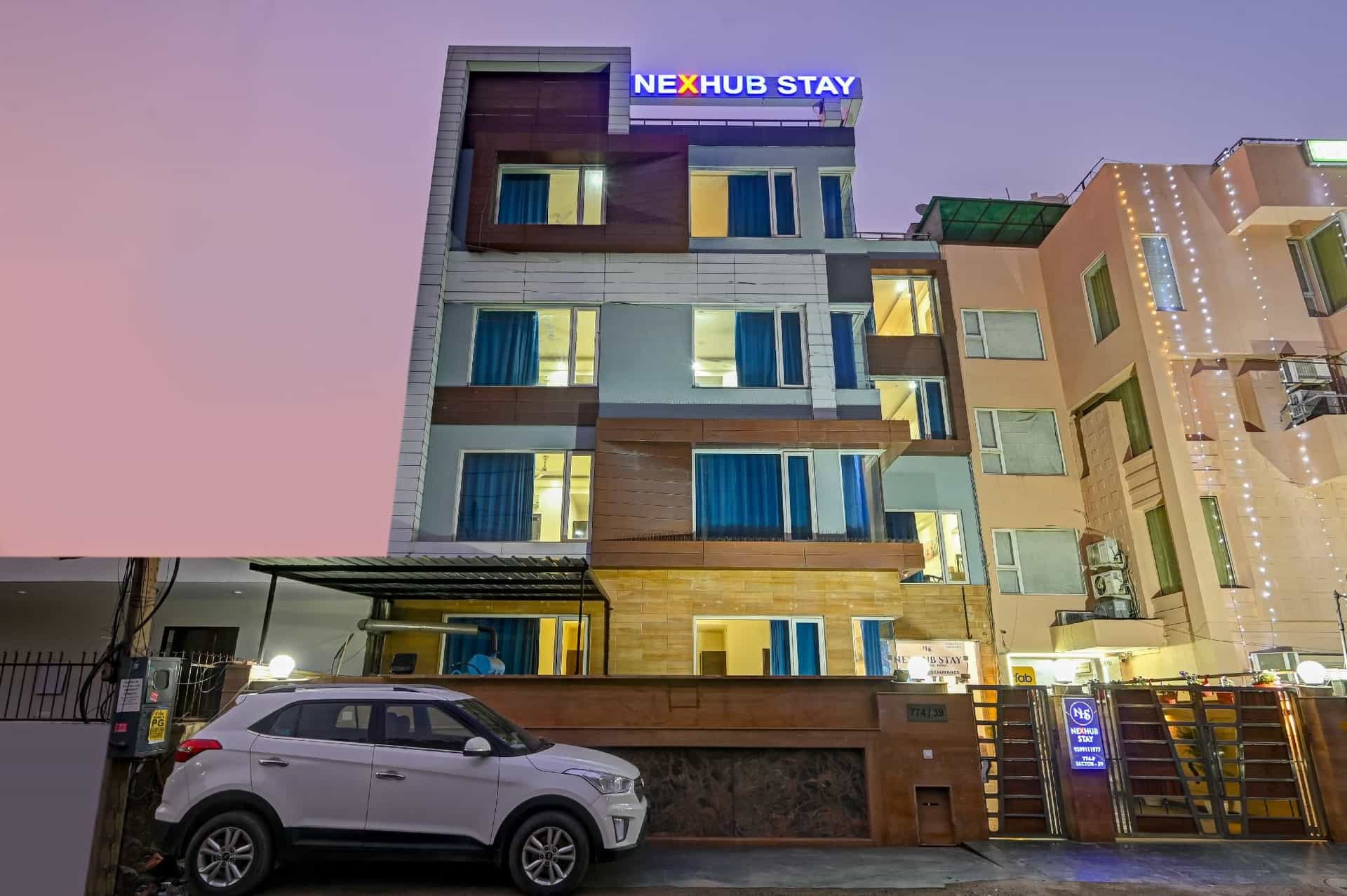 NexHub Stay Unitech Cyber Park