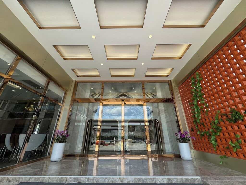 Golden Empire Suvarnabhumi Hotel Golden Empire Suvarnabhumi Hotel