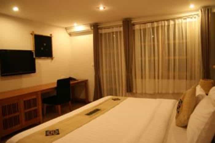 Sunny Mountain Hotel