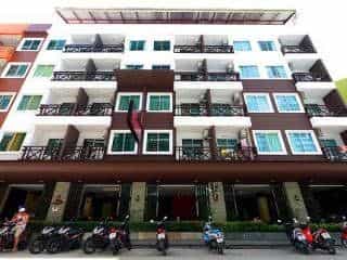 At Home Boutique Hotel Patong