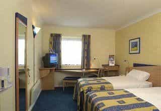 Holiday Inn Express Newport