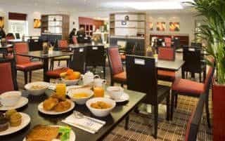 Holiday Inn Express Warwick M4/J15 Holiday Inn Express Warwick M4/J15