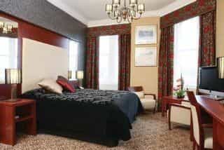 Best Western Queen