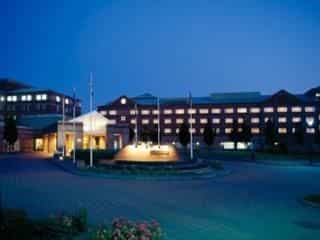 Beardmore Hotel & Conference Centre