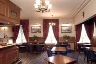 Best Western Burnett Arms
