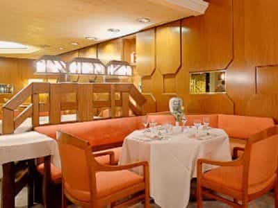Royal Stuttgart Royal Stuttgart