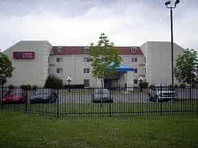 Comfort Suites Airport