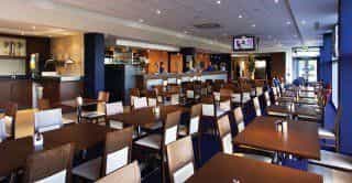 Holiday Inn Express Liverpool John Lennon Airport