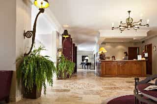 Best western Golf Hotel De Valescure