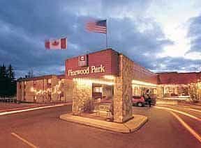 Clarion Resort Pinewood Park - North Bay