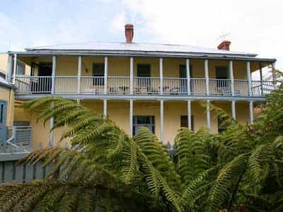 Lodge On Elizabeth