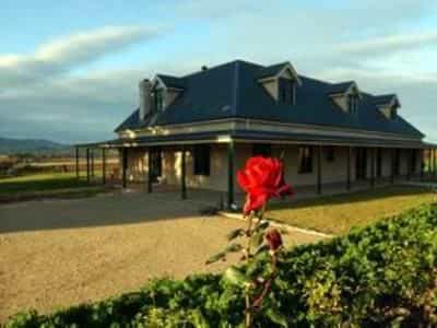 Abbotsford Country House