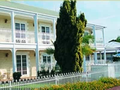 White Lace Motor Inn