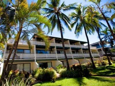 Latitude 16 Beachfront Terrace