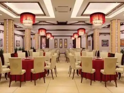 Yangshuo Huanting Holiday Inn