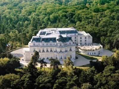 Tiara Chateau Mont Royal Chantilly