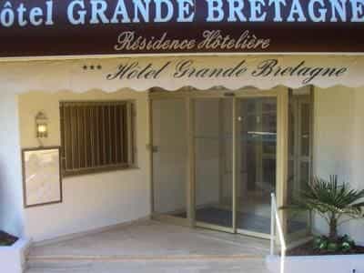 Le Grande Bretagne