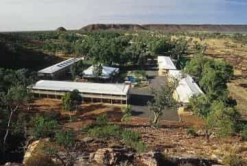 Heavitree Gap Outback Lodge