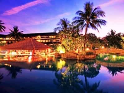 โรงแรมดิสคัฟเวอรี่ คาร์ติกา พลาซ่า