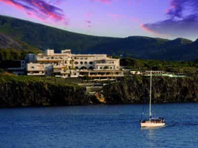 Therasia Resort Sea and Spa