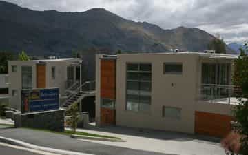 Best Western Belvedere Luxury Apartments