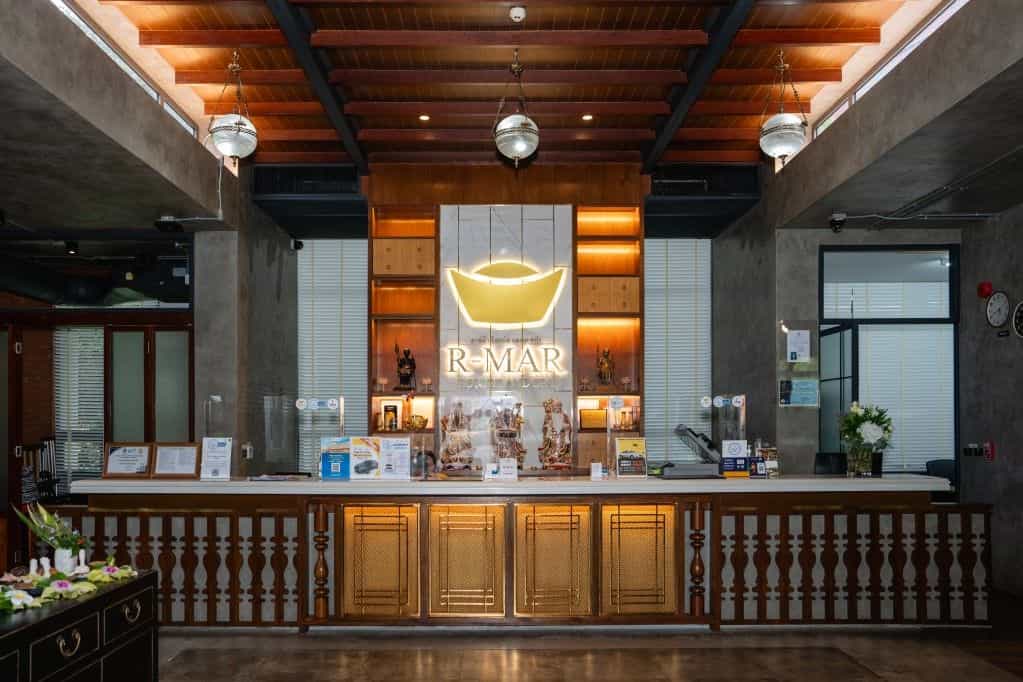 R-MAR Resort and Spa