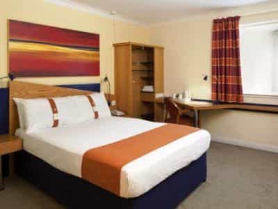 Holiday Inn Exp Birmingham Oldbury M5