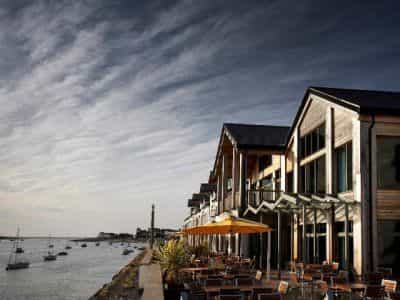 Quay Hotel And Spa