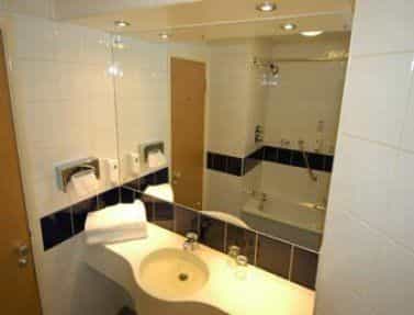 Days Inn Donington