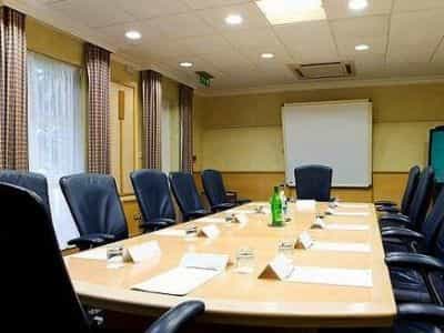 Holiday Inn Leeds Garforth (I)