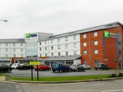 Park Inn Leigh (I)