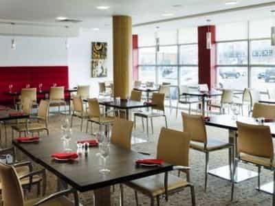 Park Inn Leigh (I) Park Inn Leigh (I)