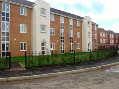 Airport Apartments