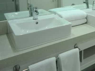 Holiday Inn Holiday Inn