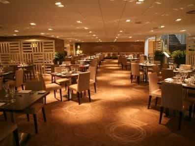 Holiday Inn Holiday Inn