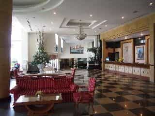 โรงแรมคาเมลอท โรงแรมคาเมลอท