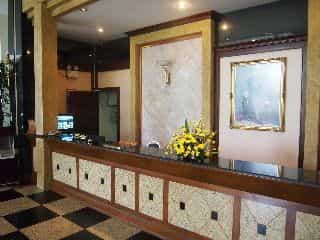 โรงแรมคาเมลอท โรงแรมคาเมลอท