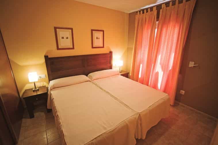 DOMUS SELECTA APARTAMENTOS LA TRUFA NEGRA