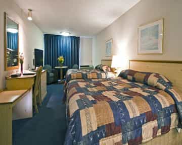 Yosemite Southgate Hotel and Suites