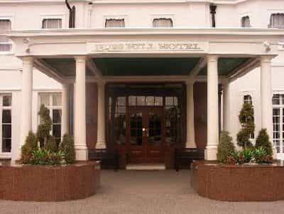 Russ Hill Hotel