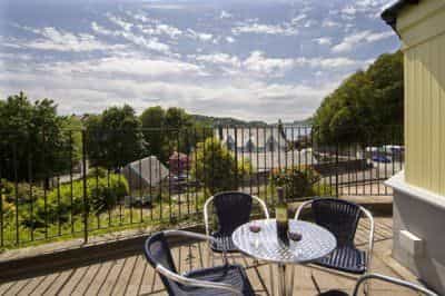 Kings Knoll Hotel