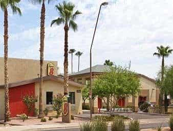Super 8 Tempe/ASU/Airport